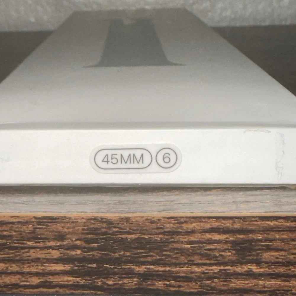 Apple Watch 45mm Mineral Green Solo Loop Band Size 6‎